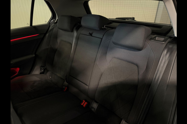 Volkswagen Golf 2.0 TDI | PANO | LED | CAMERA | MEMORY SEATS | CARPLAY | IQ DRIVE