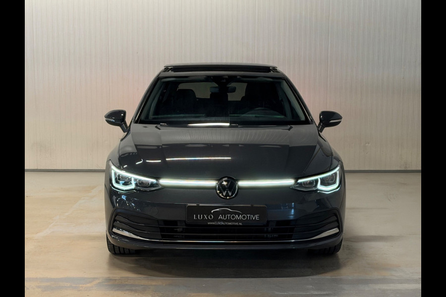 Volkswagen Golf 2.0 TDI | PANO | LED | CAMERA | MEMORY SEATS | CARPLAY | IQ DRIVE