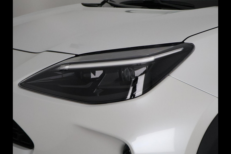 Toyota Yaris Cross 1.5 Hybrid 130 Dynamic | Stuur- & Stoelverwarming | Apple Carplay & AndroidAUTO | Navigatie