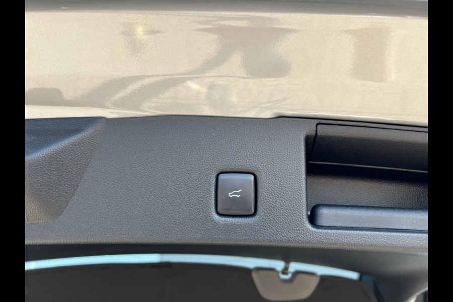 Ford Kuga 2.5 FHEV ST-Line X TECHPACK DRIVERPACK! WINTERPACK!