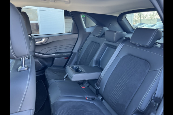 Ford Kuga 2.5 PHEV Active X Techpack / Winterpack / Trekhaak