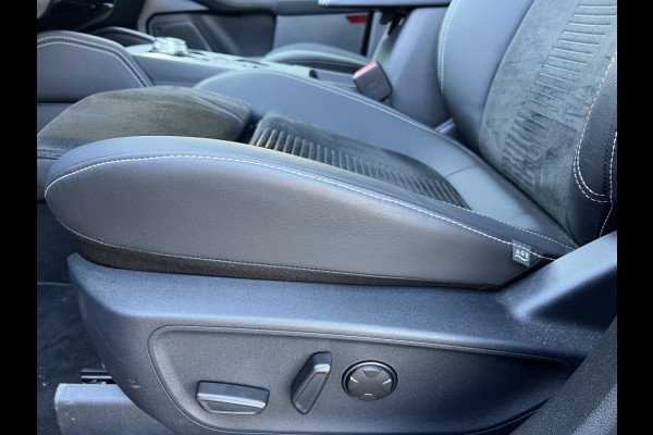 Ford Kuga 2.5 PHEV Active X Techpack / Winterpack / Trekhaak