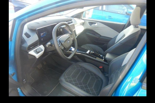 Ford Puma Gen-E Premium 44 kWh 168pk | Driver Assistance Pack | Winterpack | Panoramadak