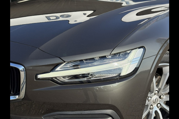 Volvo V60 2.0 T4 Momentum Pro |1e Eigenaar | Leder, Navi, Camera, Stoelverw., El. A.klep | Polestar Engineered |Dealeronderhouden|