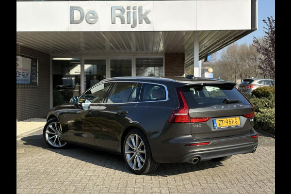 Volvo V60 2.0 T4 Momentum Pro |1e Eigenaar | Leder, Navi, Camera, Stoelverw., El. A.klep | Polestar Engineered |Dealeronderhouden|