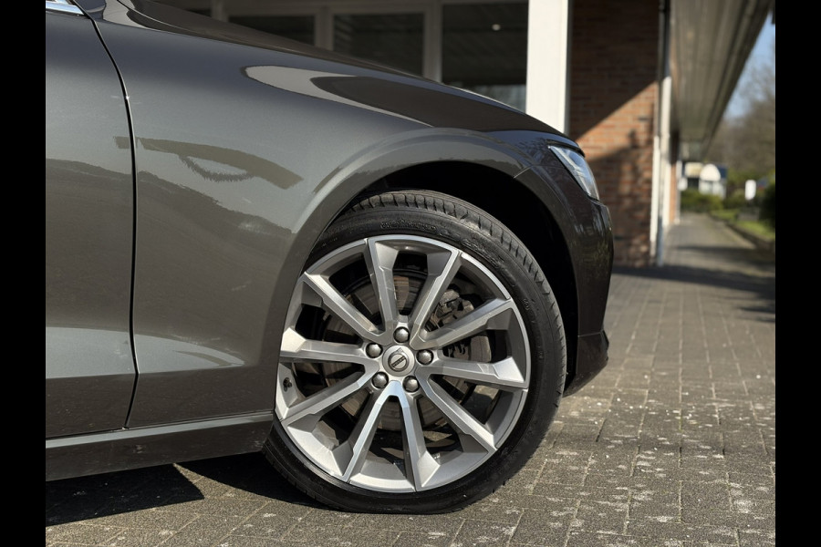 Volvo V60 2.0 T4 Momentum Pro |1e Eigenaar | Leder, Navi, Camera, Stoelverw., El. A.klep | Polestar Engineered |Dealeronderhouden|