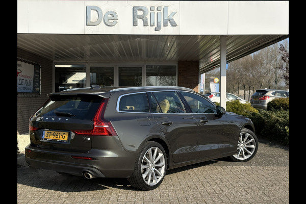 Volvo V60 2.0 T4 Momentum Pro |1e Eigenaar | Leder, Navi, Camera, Stoelverw., El. A.klep | Polestar Engineered |Dealeronderhouden|