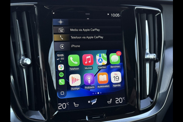 Volvo V60 2.0 T4 Momentum Pro |1e Eigenaar | Leder, Navi, Camera, Stoelverw., El. A.klep | Polestar Engineered |Dealeronderhouden|