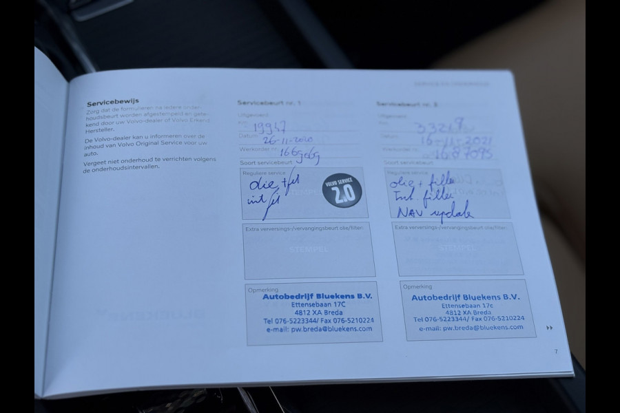 Volvo V60 2.0 T4 Momentum Pro |1e Eigenaar | Leder, Navi, Camera, Stoelverw., El. A.klep | Polestar Engineered |Dealeronderhouden|