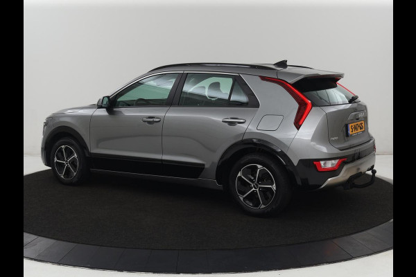 Kia Niro 1.6 GDi Hybrid DynamicLine | Trekhaak | Adaptive cruise | Camera | Carplay | Half leder | Navigatie | Sfeerverlichting | File Assistent | Parkeerhulp | Keyless | Climate control
