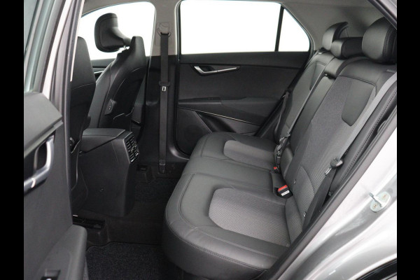 Kia Niro 1.6 GDi Hybrid DynamicLine | Trekhaak | Adaptive cruise | Camera | Carplay | Half leder | Navigatie | Sfeerverlichting | File Assistent | Parkeerhulp | Keyless | Climate control