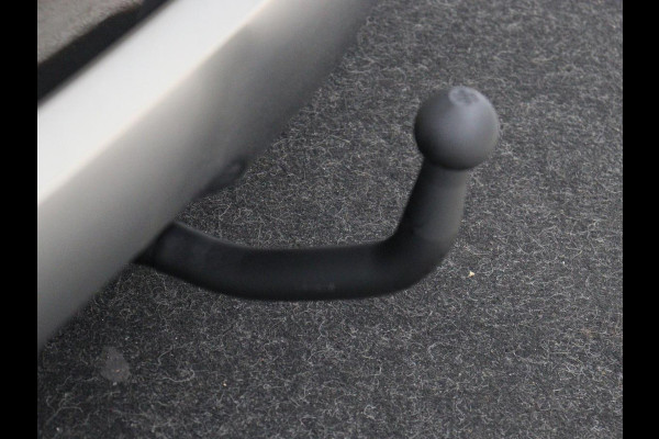 Kia Niro 1.6 GDi Hybrid DynamicLine | Trekhaak | Adaptive cruise | Camera | Carplay | Half leder | Navigatie | Sfeerverlichting | File Assistent | Parkeerhulp | Keyless | Climate control