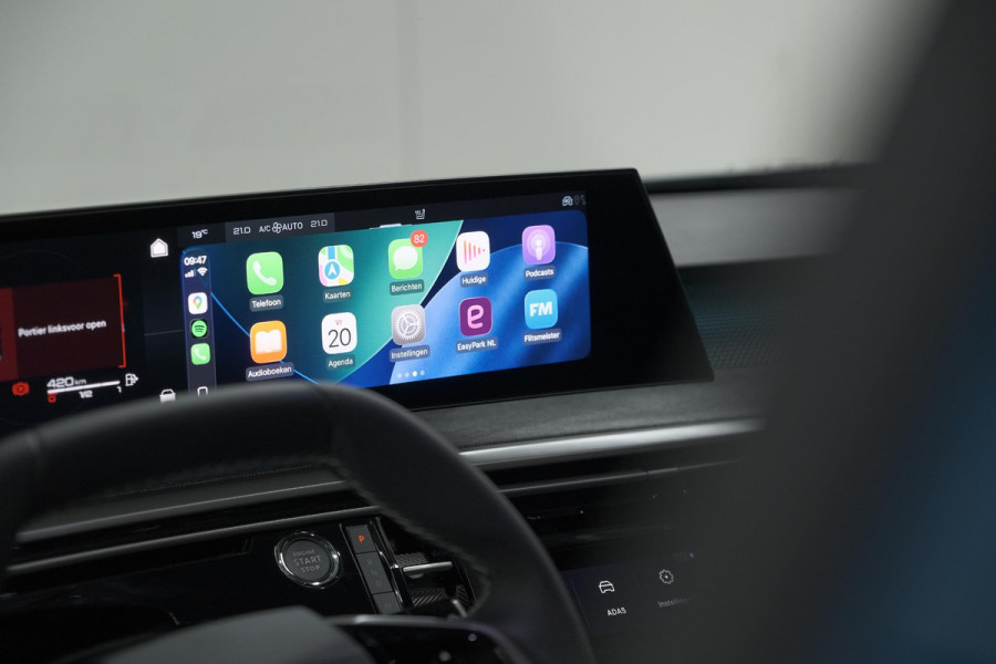 Peugeot 3008 1.2 Hybrid 136 GT | Panoramdak | 360 Camera | Stoelverwarming | Elektrische Kofferklep | Allseason Banden