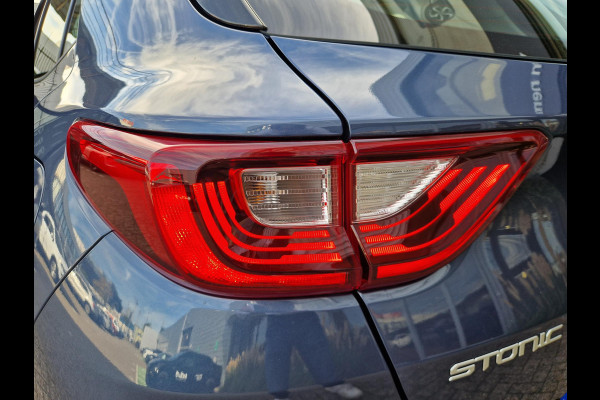 Kia Stonic 1.0 T-GDi MHEV DynamicLine | LED | Climate | Camera | Navi | Cruise |