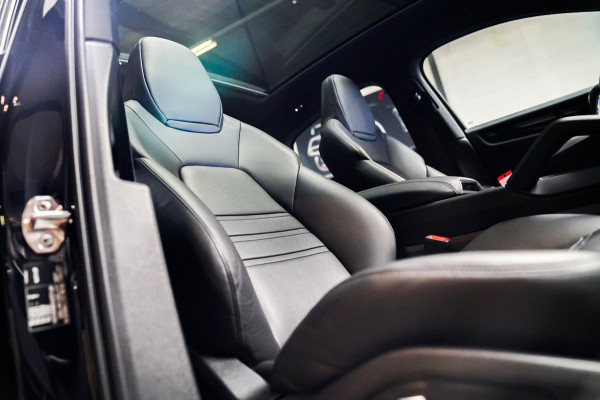 Porsche Cayenne Coupé 3.0 E-Hybrid | Luchtvering | Memory | Panorama dak