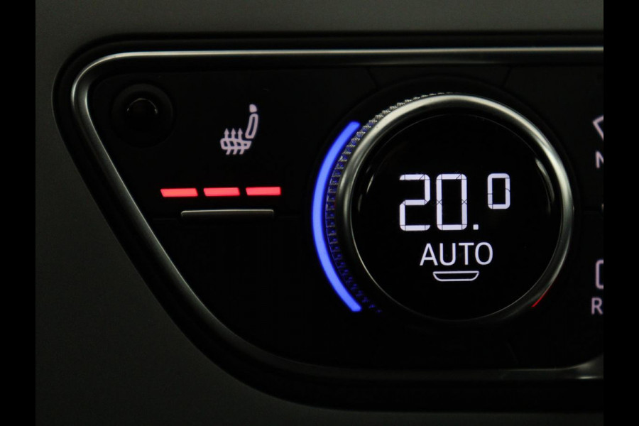 Audi A4 35 TFSI Business Edition | Leder | Stoelverwarming | Trekhaak | Adaptive cruise | Full LED | Carplay | Virtual Cockpit | Navigatie | File Assistent | Climate control | Parkeerhulp | Bluetooth
