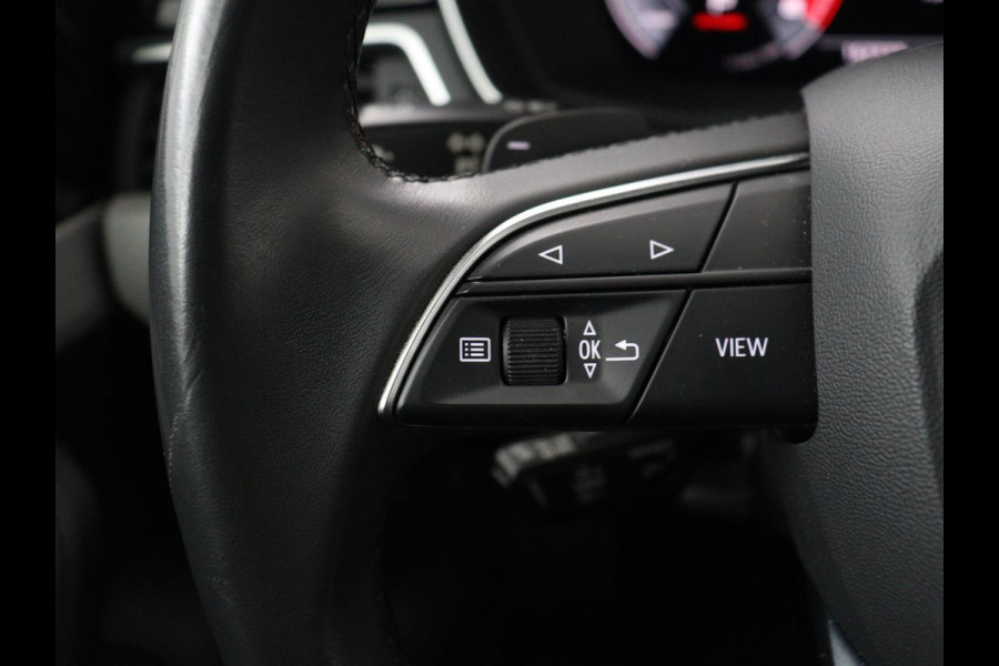 Audi A4 35 TFSI Business Edition | Leder | Stoelverwarming | Trekhaak | Adaptive cruise | Full LED | Carplay | Virtual Cockpit | Navigatie | File Assistent | Climate control | Parkeerhulp | Bluetooth