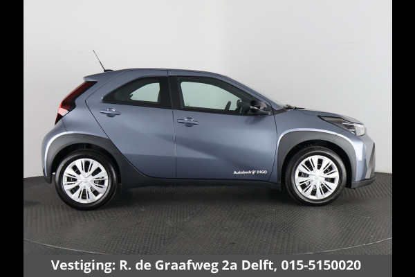 Toyota Aygo X Hybrid 115 Play | Adaptieve Cruise Control | Achteruitrij Camera | Apple Carplay & Android auto |