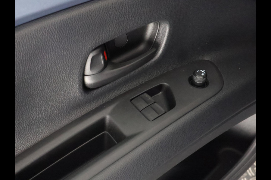 Toyota Aygo X Hybrid 115 Play | Adaptieve Cruise Control | Achteruitrij Camera | Apple Carplay & Android auto |