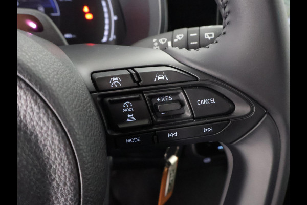 Toyota Aygo X Hybrid 115 Play | Adaptieve Cruise Control | Achteruitrij Camera | Apple Carplay & Android auto |