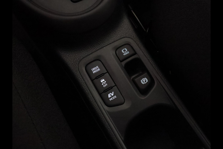 Toyota Aygo X Hybrid 115 Play | Adaptieve Cruise Control | Achteruitrij Camera | Apple Carplay & Android auto |