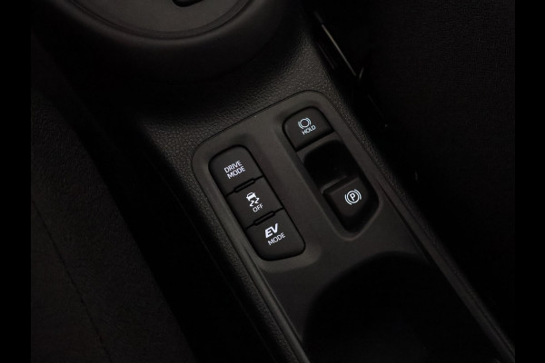 Toyota Aygo X Hybrid 115 Play | Adaptieve Cruise Control | Achteruitrij Camera | Apple Carplay & Android auto |