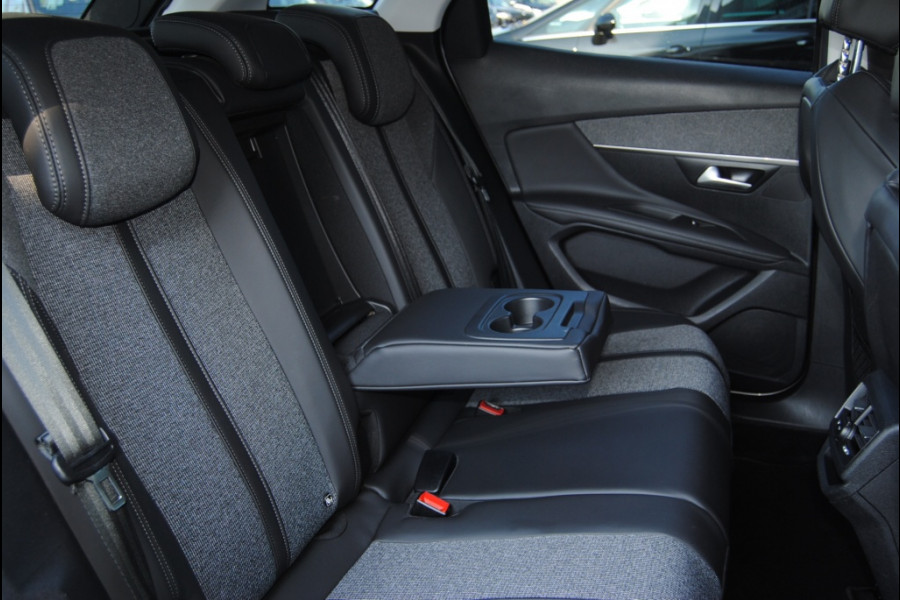 Peugeot 3008 1.6 e-THP GT Line | Carplay| Camera | Achterklep elec| Automaat