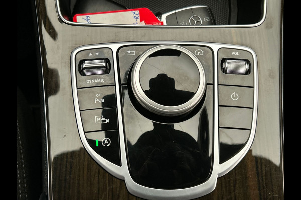 Mercedes-Benz C-Klasse Estate 200 4MATIC Advantage Pack | Trekhaak |Stoelverwarming Adaptieve Cruise Camera Navigatie Carplay