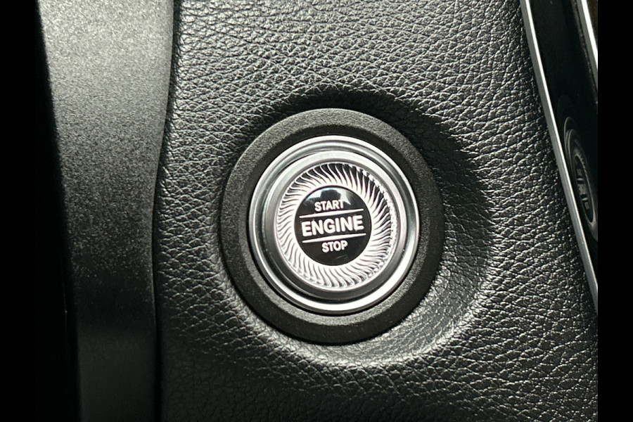 Mercedes-Benz C-Klasse Estate 200 4MATIC Advantage Pack | Trekhaak |Stoelverwarming Adaptieve Cruise Camera Navigatie Carplay