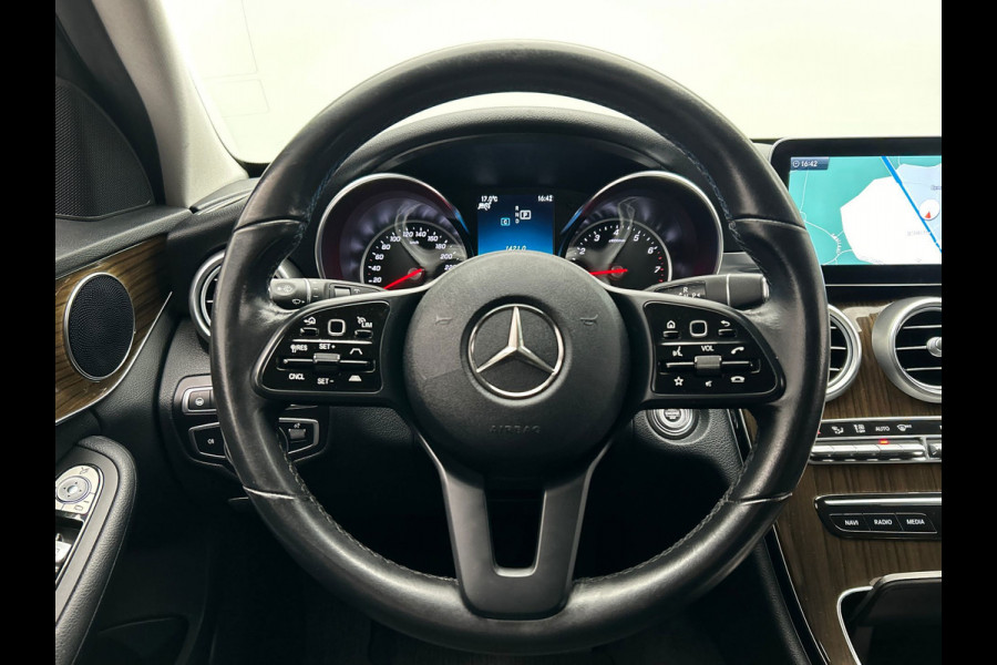 Mercedes-Benz C-Klasse Estate 200 4MATIC Advantage Pack | Trekhaak |Stoelverwarming Adaptieve Cruise Camera Navigatie Carplay