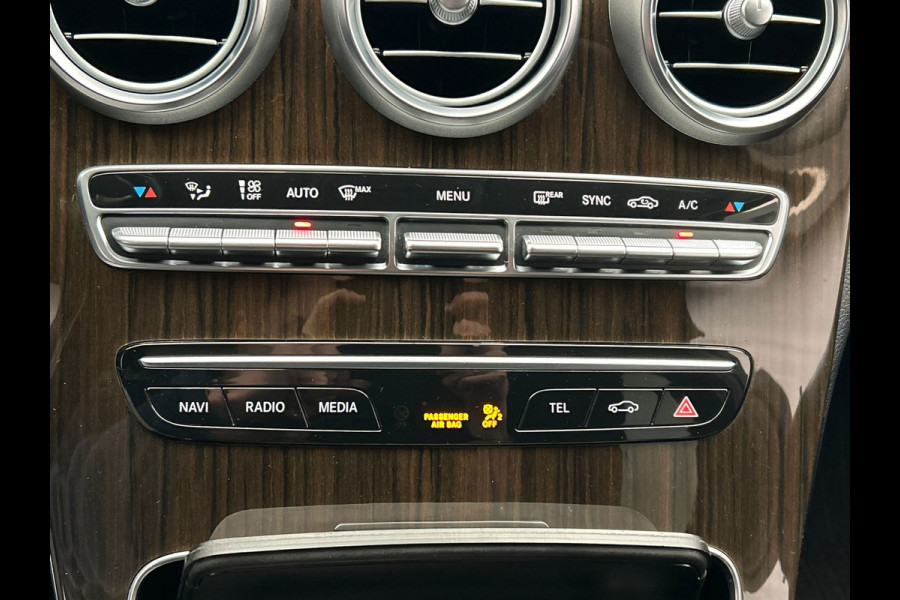 Mercedes-Benz C-Klasse Estate 200 4MATIC Advantage Pack | Trekhaak |Stoelverwarming Adaptieve Cruise Camera Navigatie Carplay