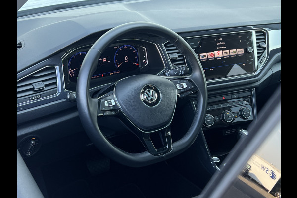 Volkswagen T-Roc 1.5 TSI Sport | Pano | Camera | Leder | LED