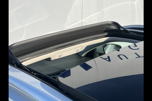 Volkswagen T-Roc 1.5 TSI Sport | Pano | Camera | Leder | LED