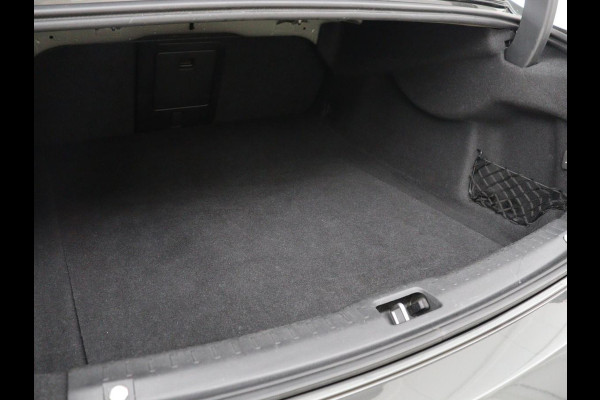 Volvo S90 2.0 T4 Business Luxury+ | Schuifdak | Stoelventilatie | Head-Up | Massage | Standkachel | 360 Camera | Leder | Head-Up | Adaptive cruise | Carplay | Park Assist | Achterbankverwarming | Navigatie