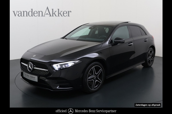 Mercedes-Benz A-Klasse 250e AMG // Panorama dak // Sfeerverlichting // Memory // MultiBeam LED // Advanced Audio // Keyless // 18" AMG Velgen // Widesc