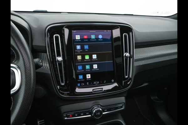 Volvo XC40 Recharge P8 AWD R-Design [ 3-Fase-11kW ] {SOH-90%} (INCL-BTW) Aut. *PANO | LEATHER-ALCANTARA | ADAPTIVE-CRUISE | DIGI-COCKPIT | FULL-LED | HARMAN/KARDON | TOPVIEW | NAVI-FULLMAP | ECC | PDC | KEYLESS | HEATED-SPORTSEATS | TOWBAR | 20''ALU*