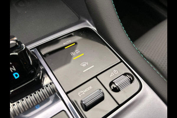 BYD SEAL U 1.5 DM-i Comfort PHEV 125KM-Elektrisch 218PK Pano/Dak, Head/Up Adapt.Cruise/Conrol, 360-Camera, NEW, BTW!!