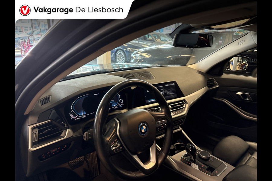 BMW 3 Serie Touring 320e Business Edition Plus,leer,navi,trekhaak,orig ned ,dealer onderhouden