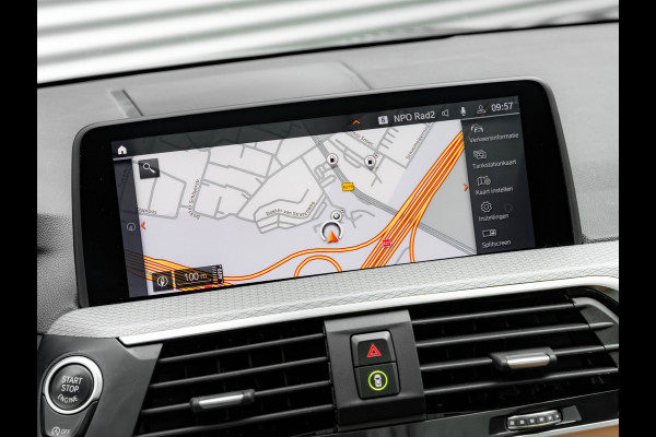 BMW X3 xDrive20i M-Sport - Pano - Camera - Hifi - Stoel + Stuurwielverwarming