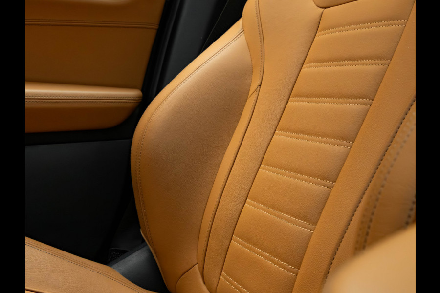 BMW X3 xDrive20i M-Sport - Pano - Camera - Hifi - Stoel + Stuurwielverwarming