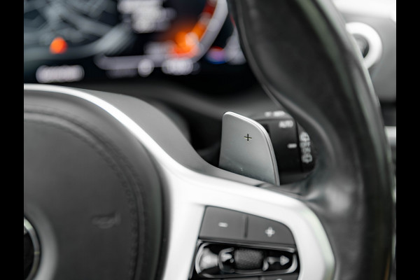 BMW X3 xDrive20i M-Sport - Pano - Camera - Hifi - Stoel + Stuurwielverwarming