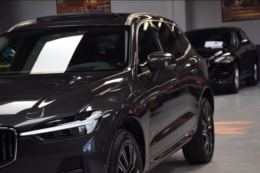 Volvo XC60 2.0 T6 Plug-in hybrid AWD Panoramadak|HUD|ACC|Dealer onderhouden|