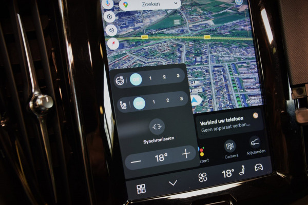 Volvo XC60 2.0 T6 Plug-in hybrid AWD Panoramadak|HUD|ACC|Dealer onderhouden|