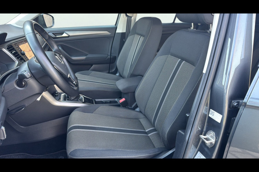 Volkswagen T-Roc 1.0 TSI Style Business ELEC. ACHTERKLEP CARPLAY CLIMAAT CONTROL E.C.C.
