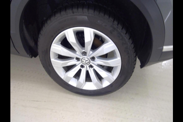 Volkswagen T-Roc 1.0 TSI Style Business ELEC. ACHTERKLEP CARPLAY CLIMAAT CONTROL E.C.C.