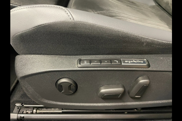 Volkswagen ID.4 Pro Business Advantage 77 kWh|93%SOH|TREKHAAK|MASSAGE|ELEK.STOELEN|ACC|CAMERA|CARPLAY|STOEL+STUURVERW|NL|NAP|1EIG|