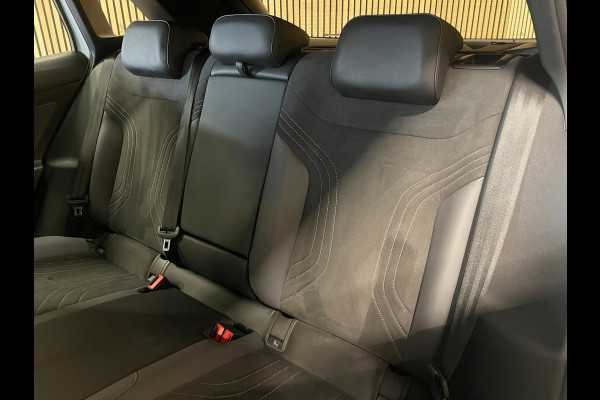 Volkswagen ID.4 Pro Business Advantage 77 kWh|93%SOH|TREKHAAK|MASSAGE|ELEK.STOELEN|ACC|CAMERA|CARPLAY|STOEL+STUURVERW|NL|NAP|1EIG|