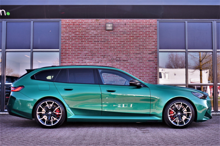 BMW 5 Serie Touring M5 Pano M-Driver Co-Pilot Carbon Alc-hemel B&W Alarm4