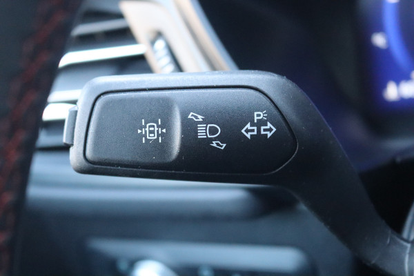 Ford Kuga 1.5 EcoB. 150PK ST-Line X Winter-pack/Elektr.-klep/Adapt.-cruise/Keyfree/360-camera