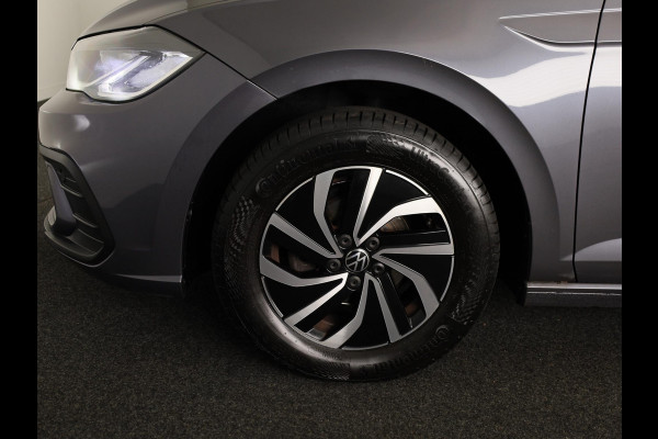 Volkswagen Polo 1.0 TSI Life 95PK | Navigatie via app | parkeersensoren | lm velgen